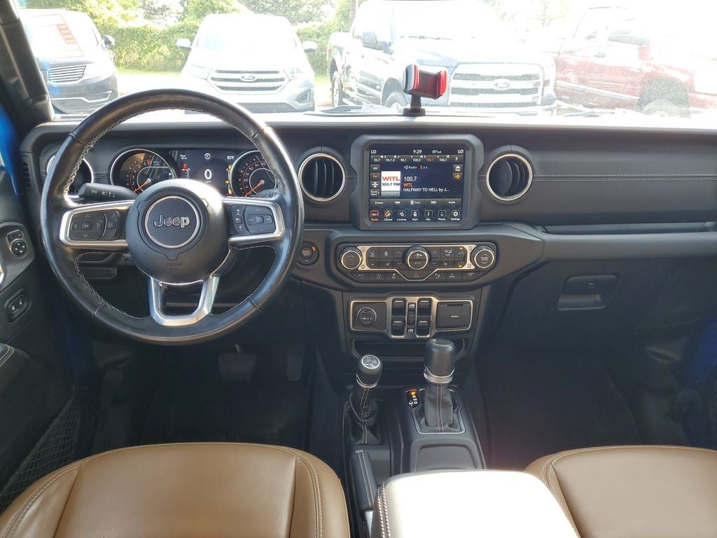 2021 Jeep Gladiator Overland