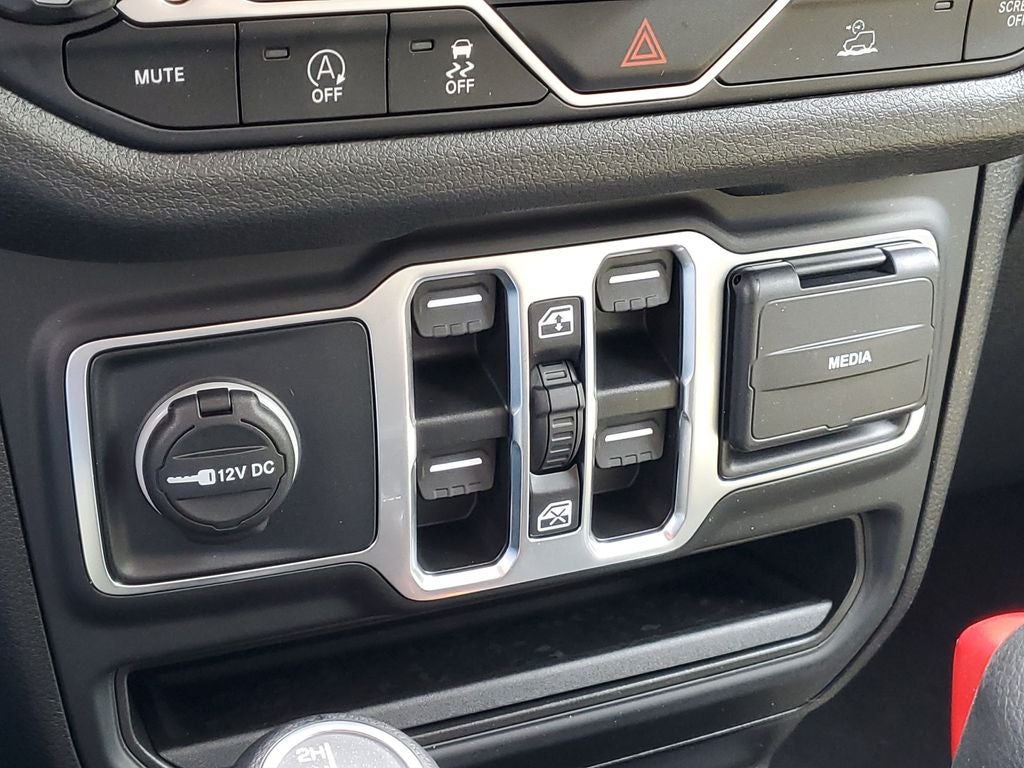 2025 Jeep Gladiator Nighthawk