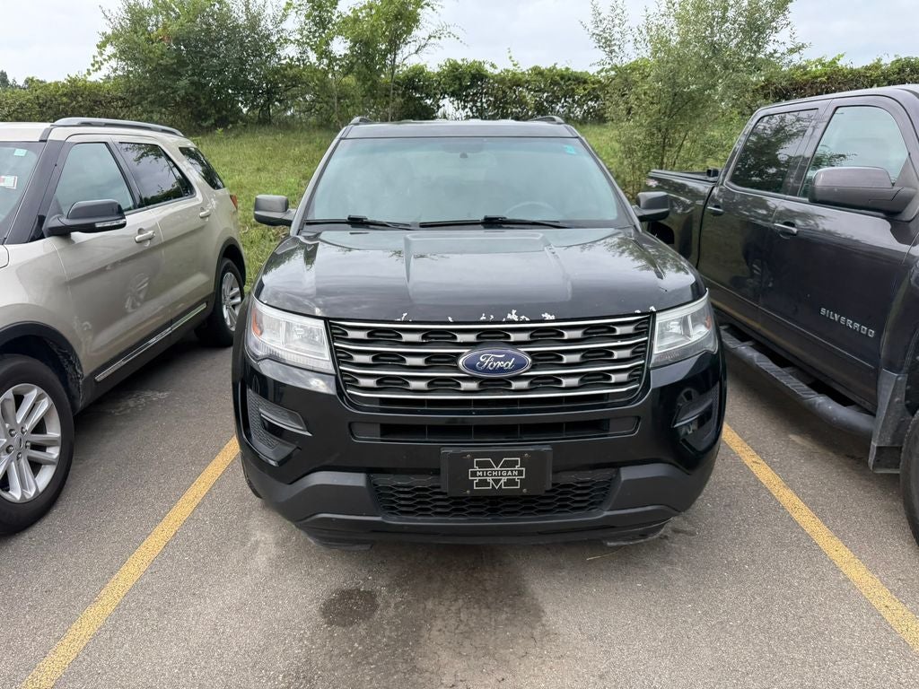 2016 Ford Explorer Base