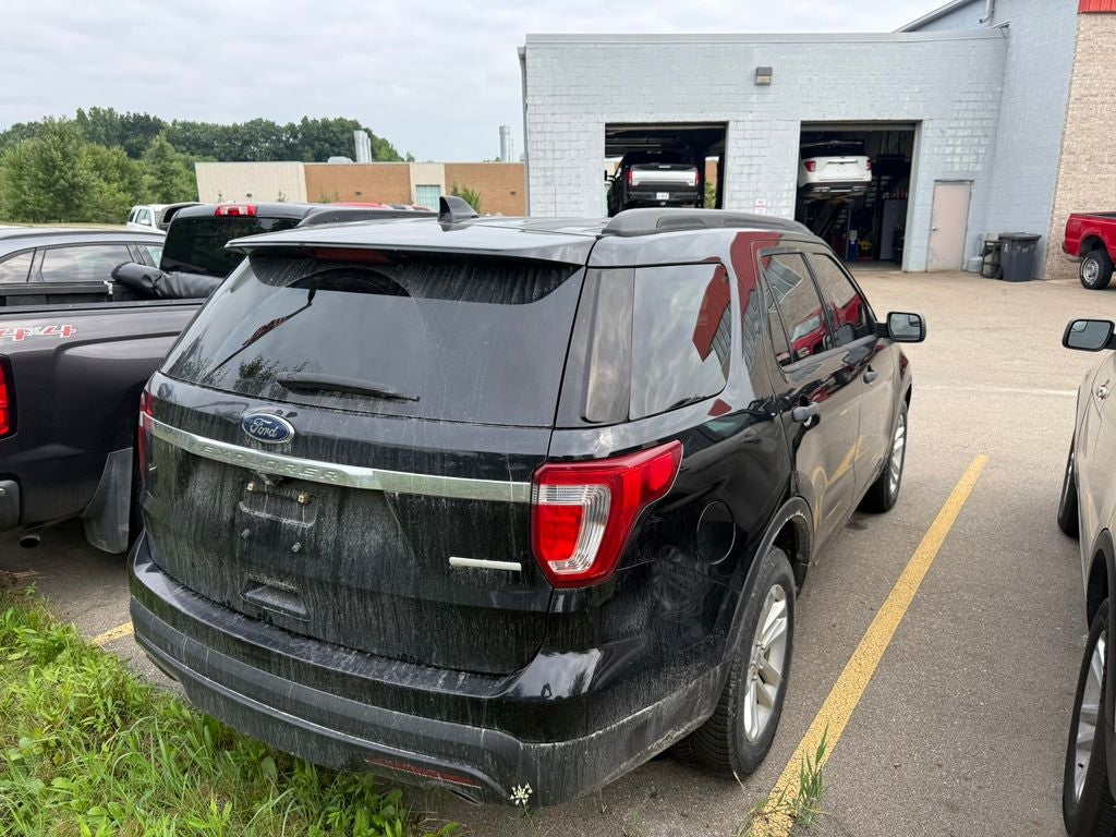 2016 Ford Explorer Base