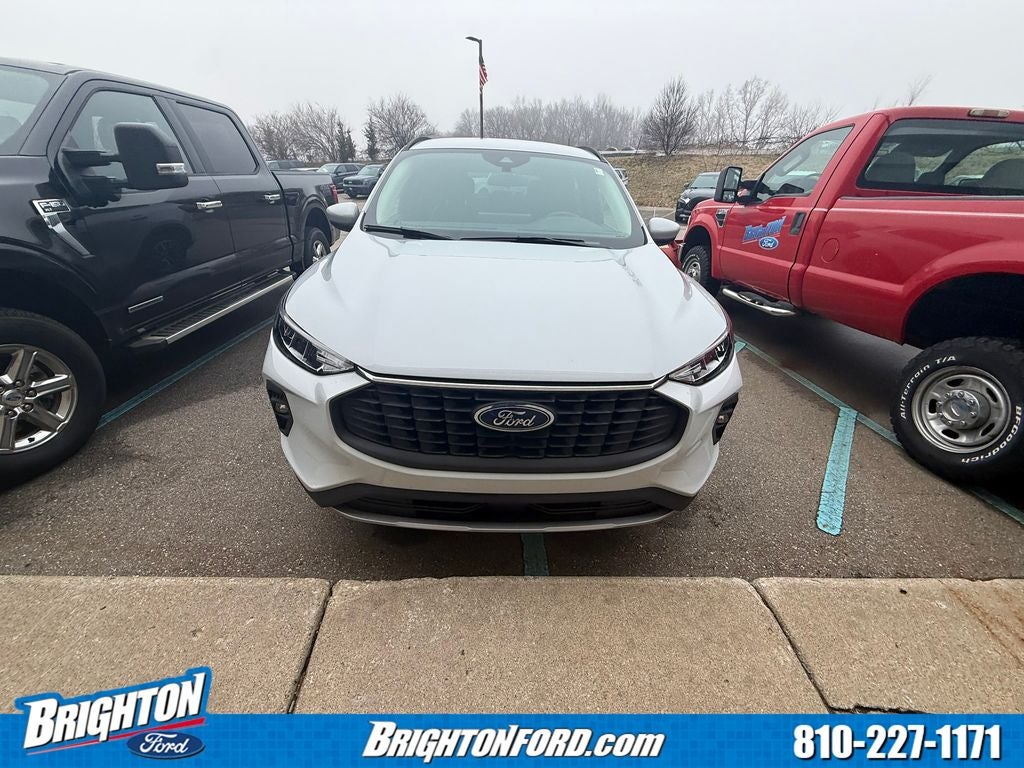 Used 2025 Ford Escape Plug-in hybrid PHEV with VIN 1FMCU0E1XSUA54805 for sale in Brighton, MI
