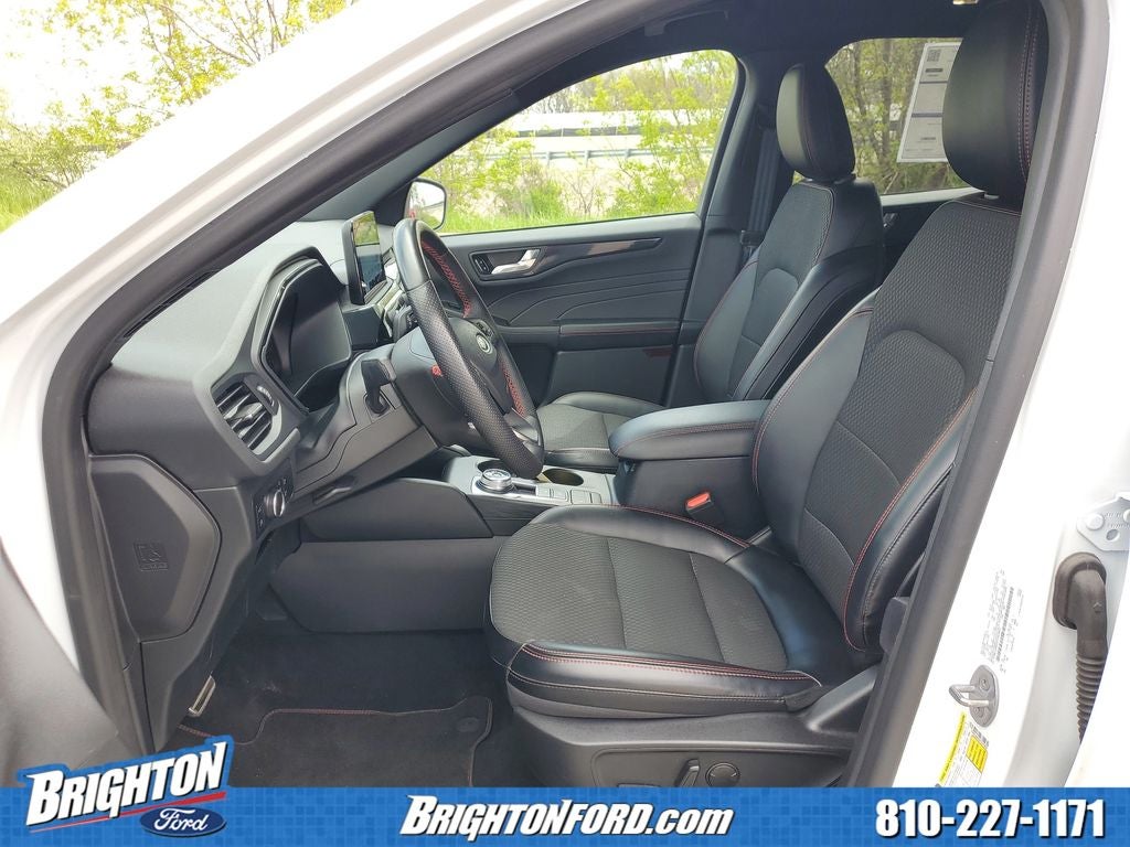 2023 Ford Escape Hybrid ST-Line
