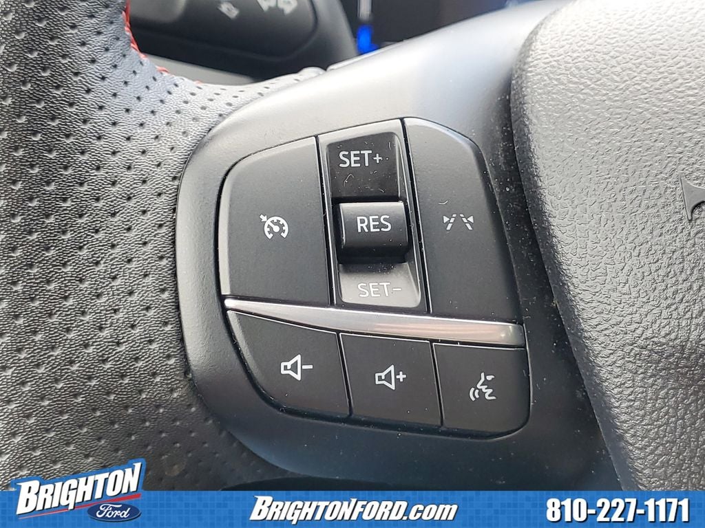2023 Ford Escape Hybrid ST-Line