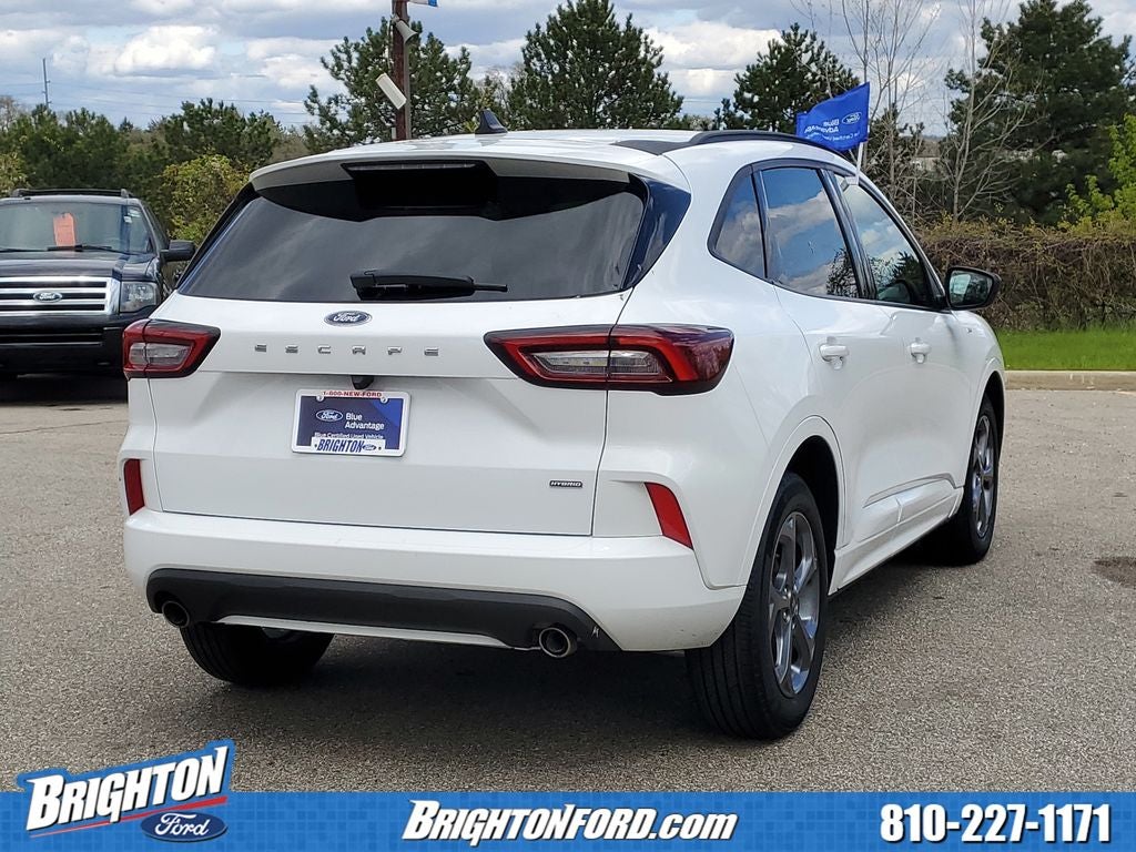 2023 Ford Escape Hybrid ST-Line