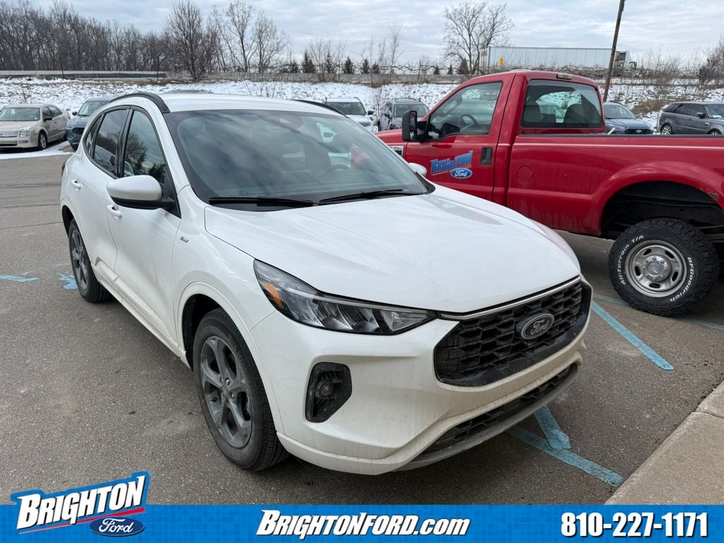 2023 Ford Escape Hybrid ST-Line Select
