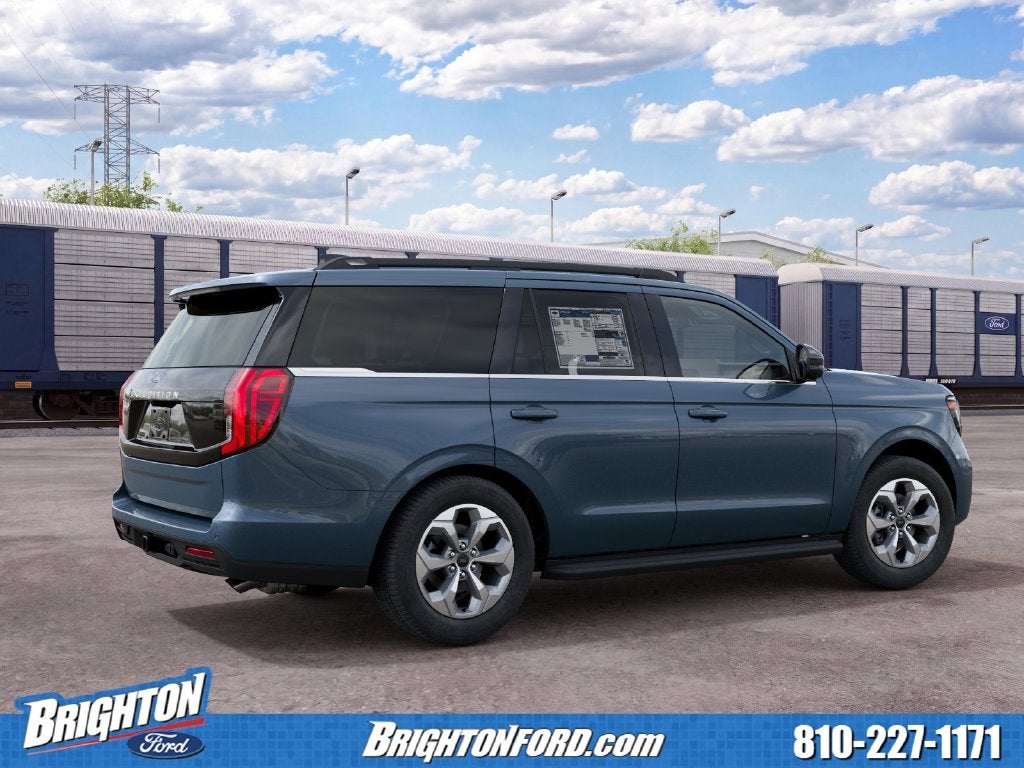 2027 Ford Expedition Active