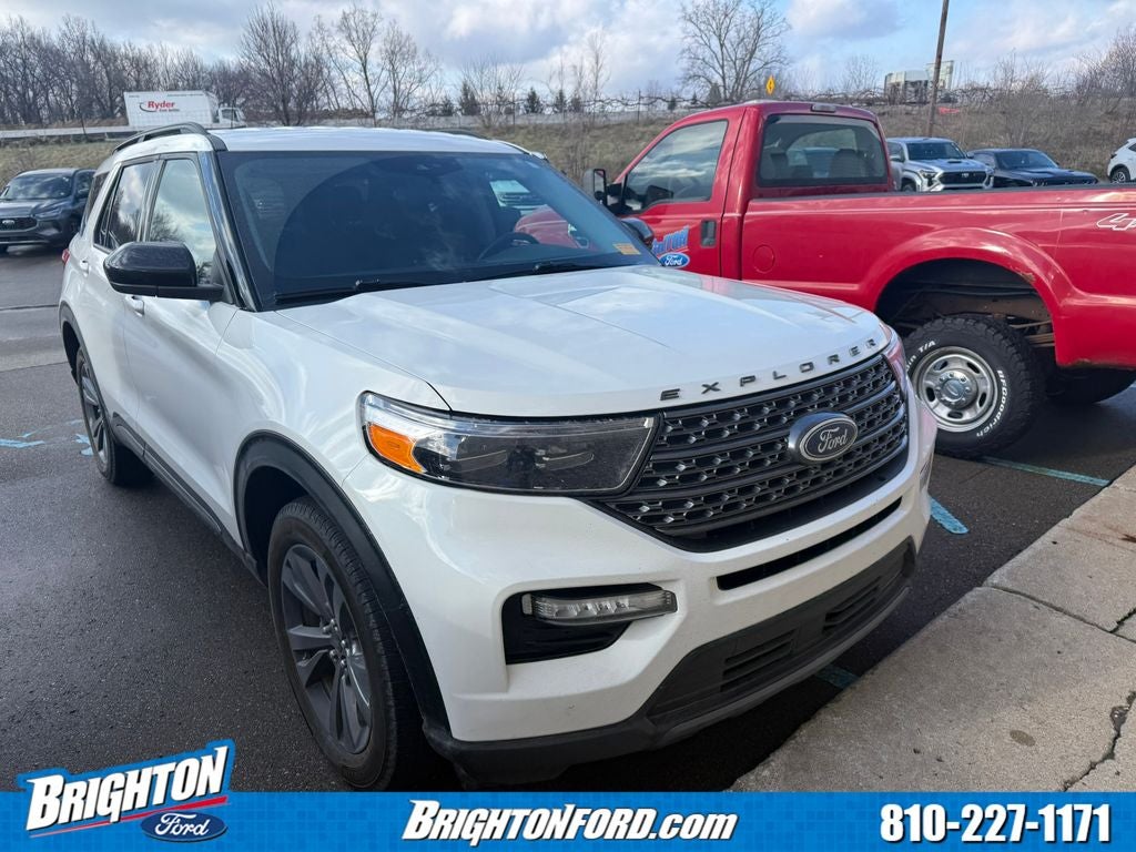 2023 Ford Explorer XLT