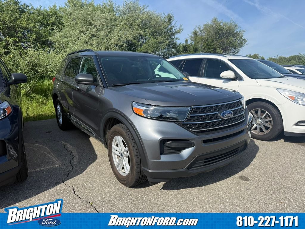 2024 Ford Explorer XLT 4WD's photo