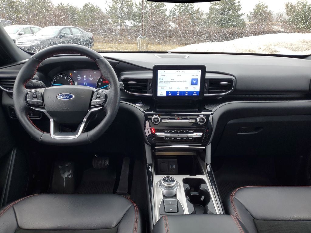 2023 Ford Explorer ST-Line