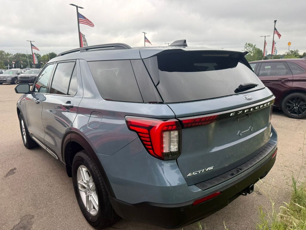 2025 Ford Explorer Active