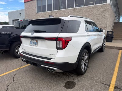 2025 Ford Explorer Platinum