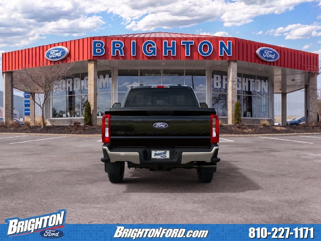 2027 Ford F-350SD XLT