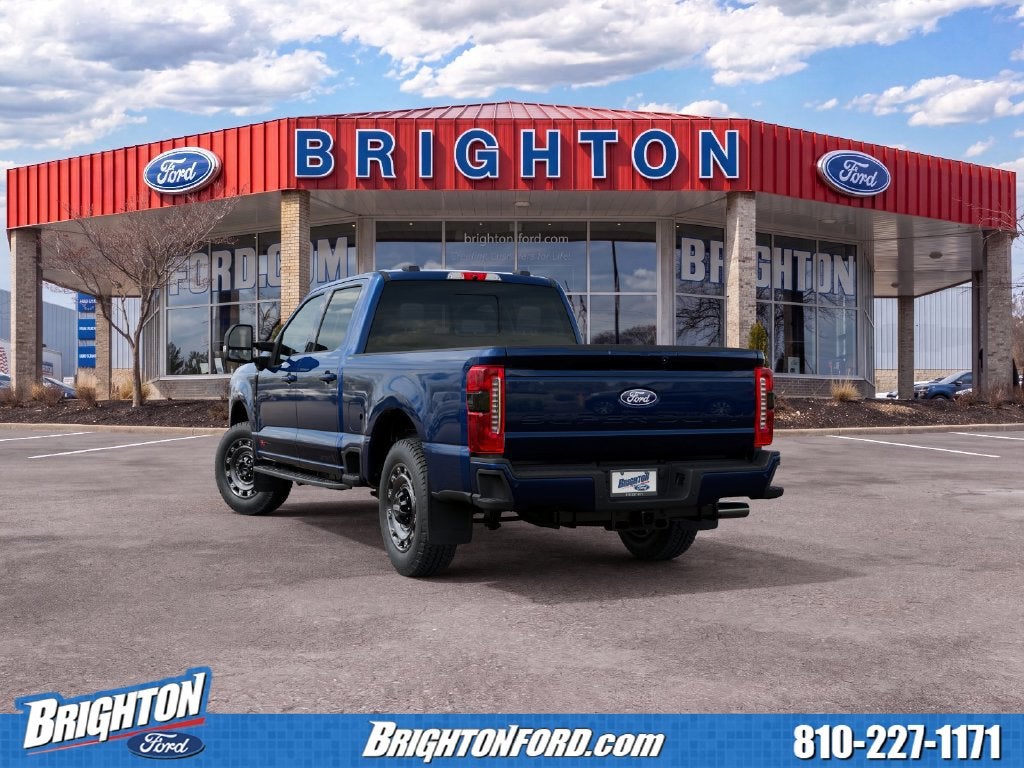 2027 Ford F-350SD XLT