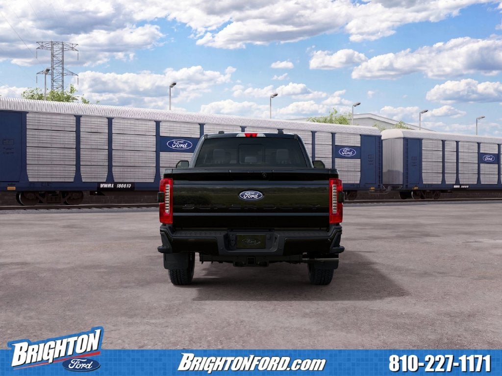 2027 Ford F-350SD Lariat