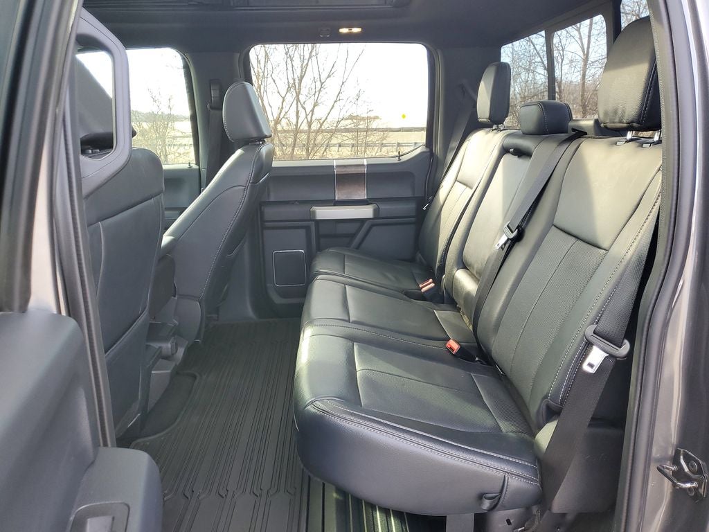 2022 Ford F-350SD Lariat