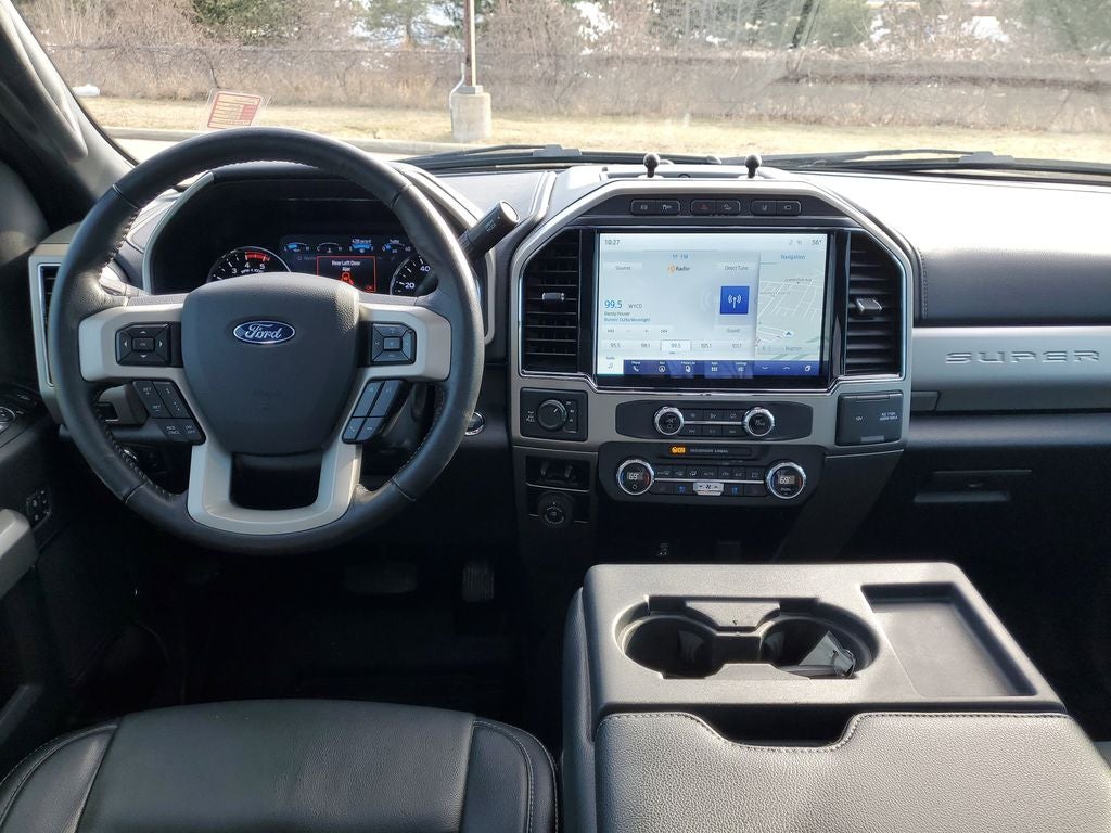 2022 Ford F-350SD Lariat