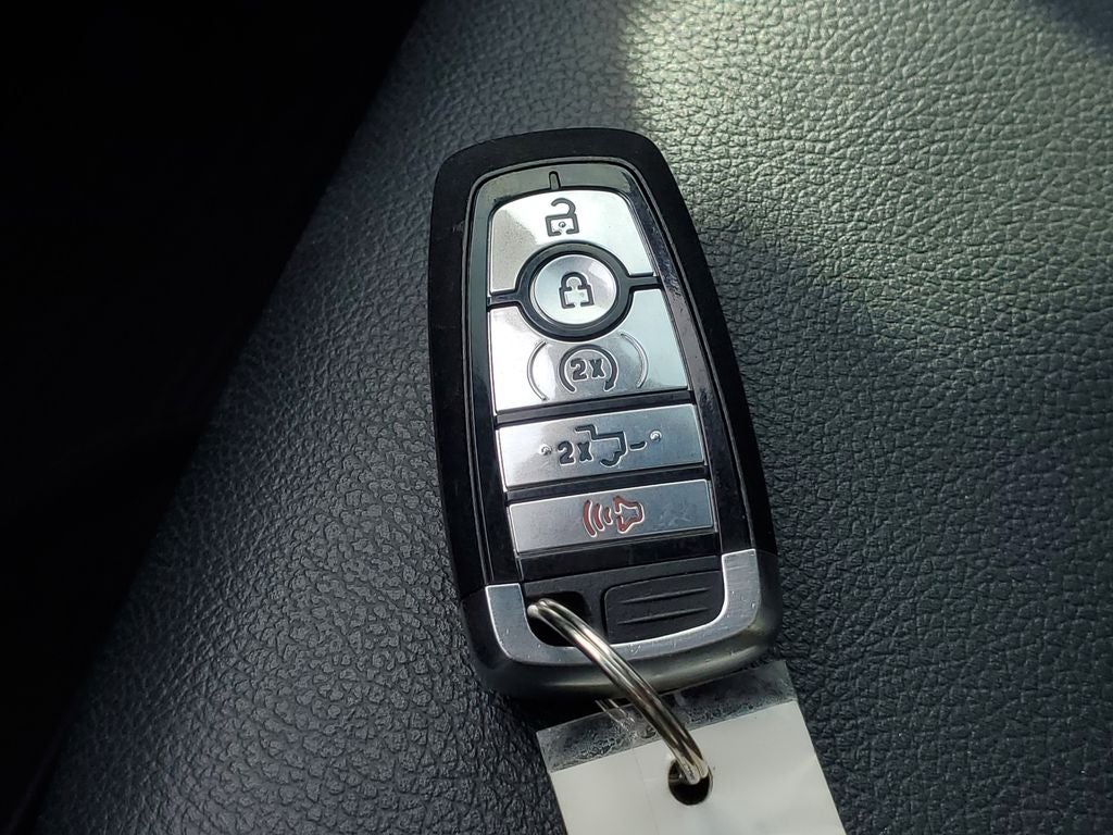 2022 Ford F-350SD Lariat