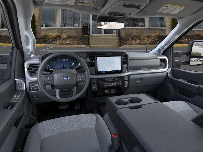 2026 Ford F-350SD XLT DRW