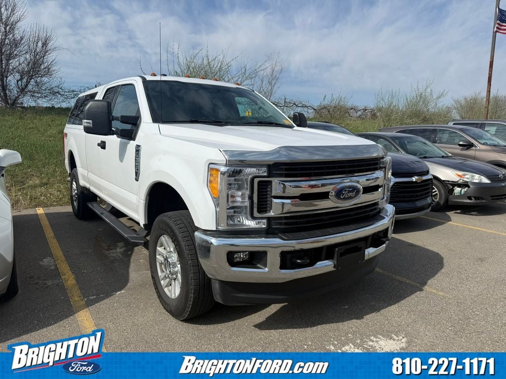2017 Ford F-350 Super Duty XLT