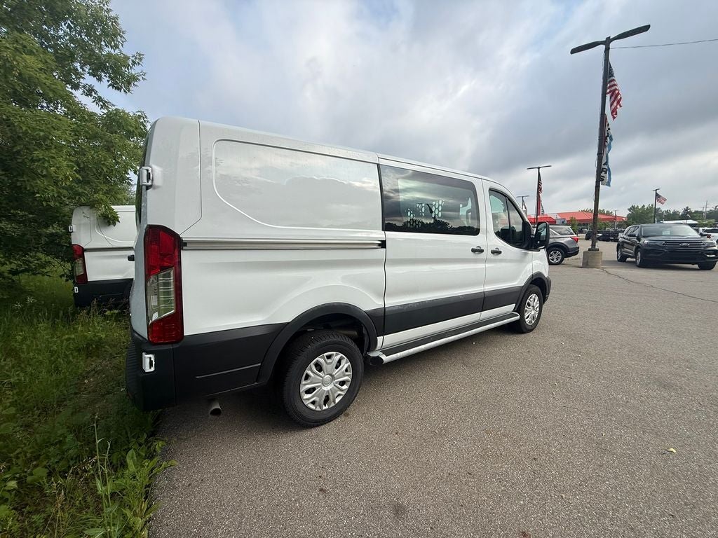 2025 Ford Transit-250 Base