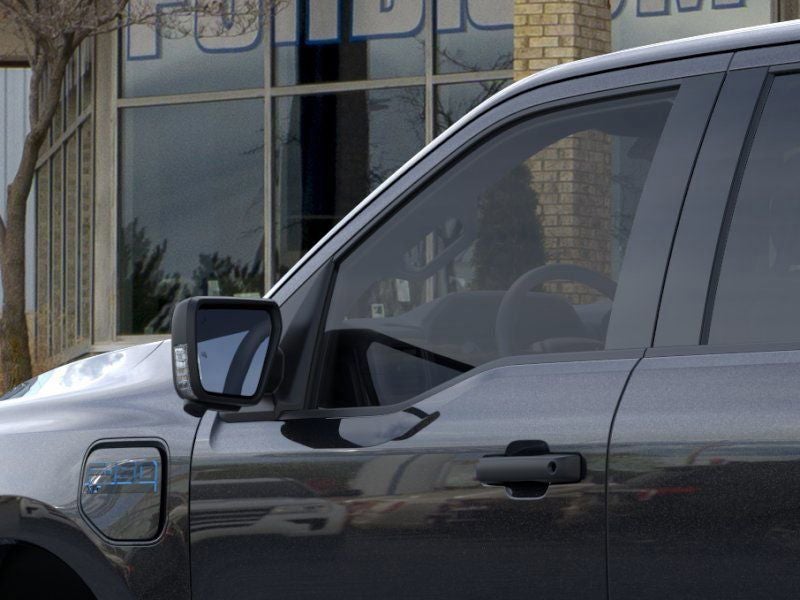 2025 Ford F-150 Lightning XLT