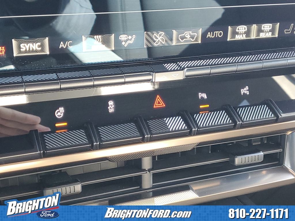 2025 GMC Hummer EV SUV 2X