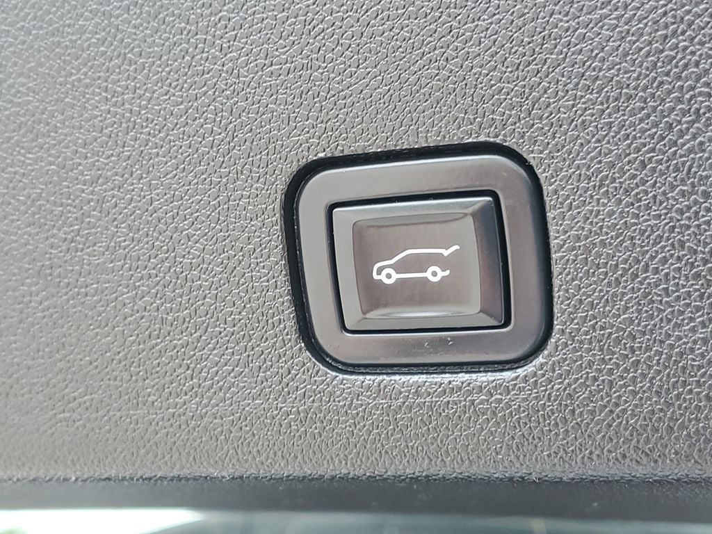 2023 Cadillac XT6 Luxury