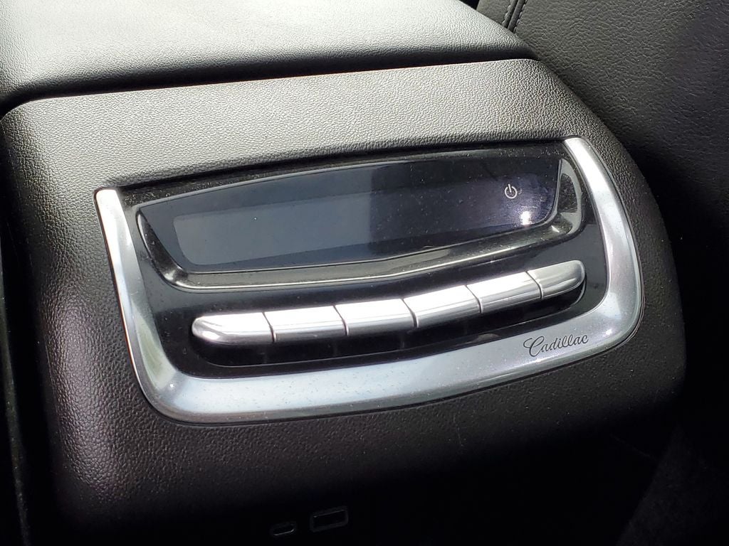 2023 Cadillac XT6 Luxury