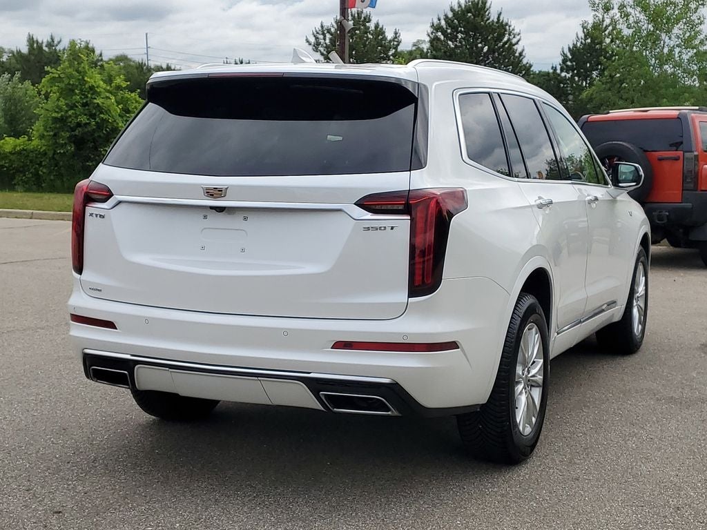 2023 Cadillac XT6 Luxury