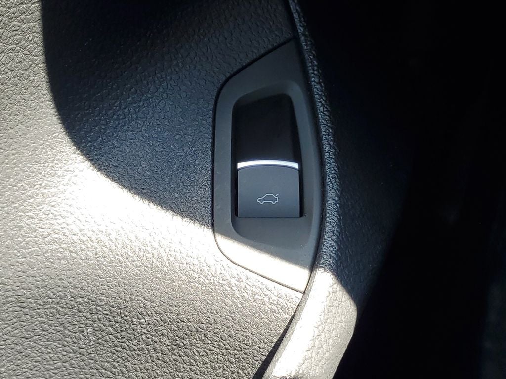 2017 Volkswagen Passat 1.8T S