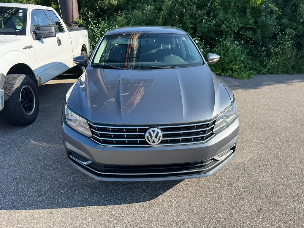 2017 Volkswagen Passat 1.8T S
