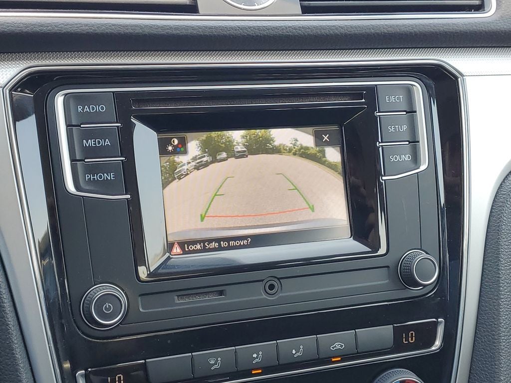 2017 Volkswagen Passat 1.8T S