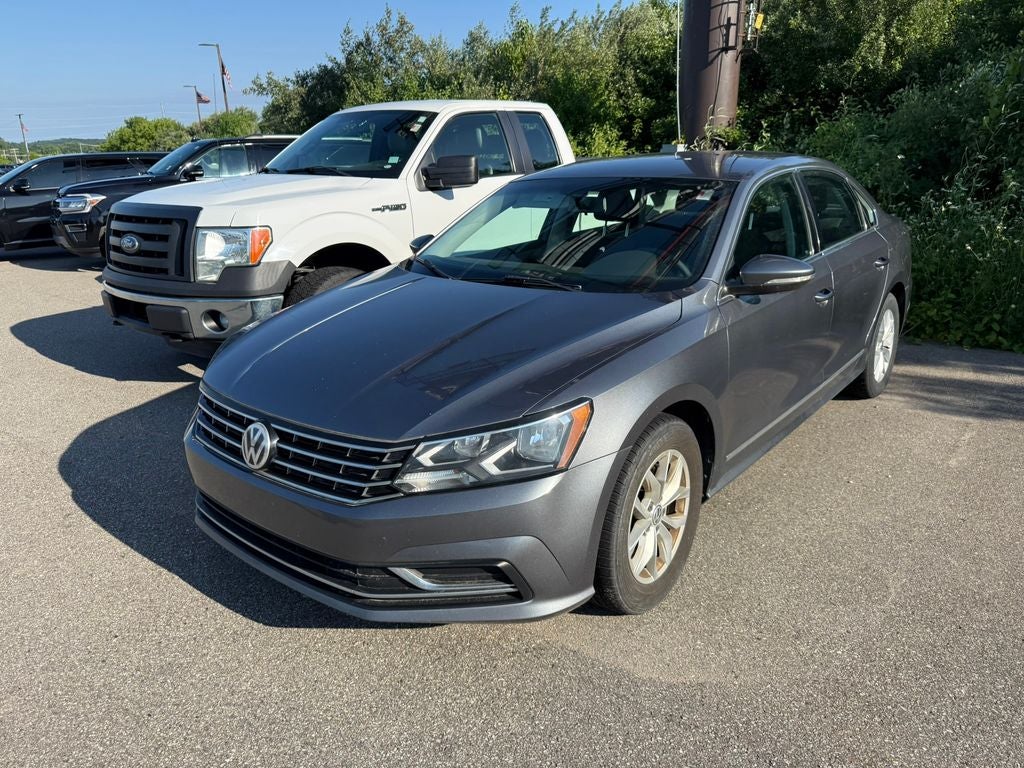 2017 Volkswagen Passat 1.8T S