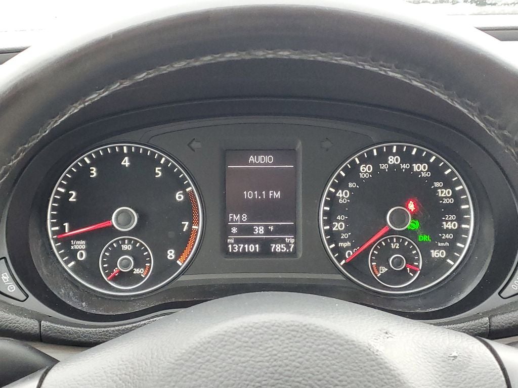 2014 Volkswagen Passat 1.8T SE