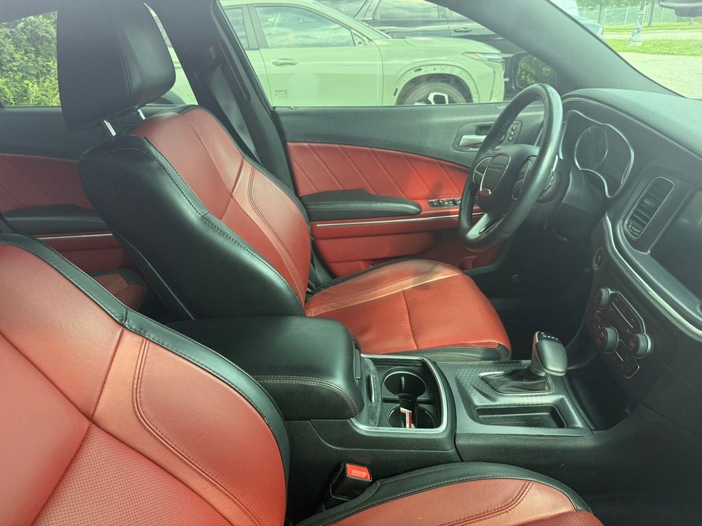 2015 Dodge Charger SXT