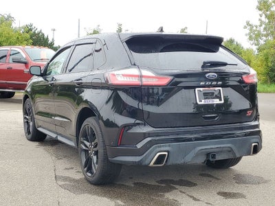 2021 Ford Edge ST