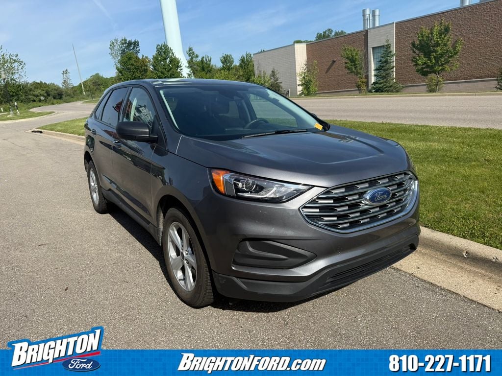 2022 Ford Edge SE