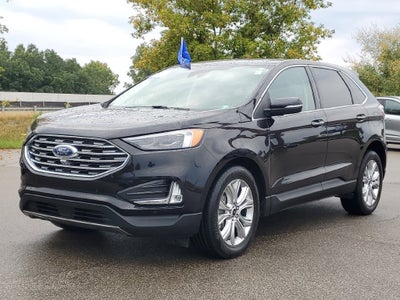 2023 Ford Edge Titanium