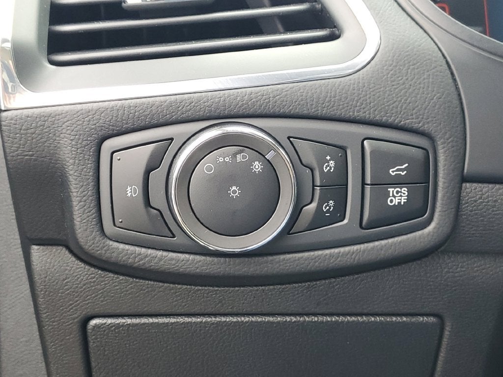 2023 Ford Edge Titanium
