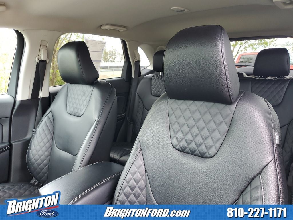 2023 Ford Edge Titanium