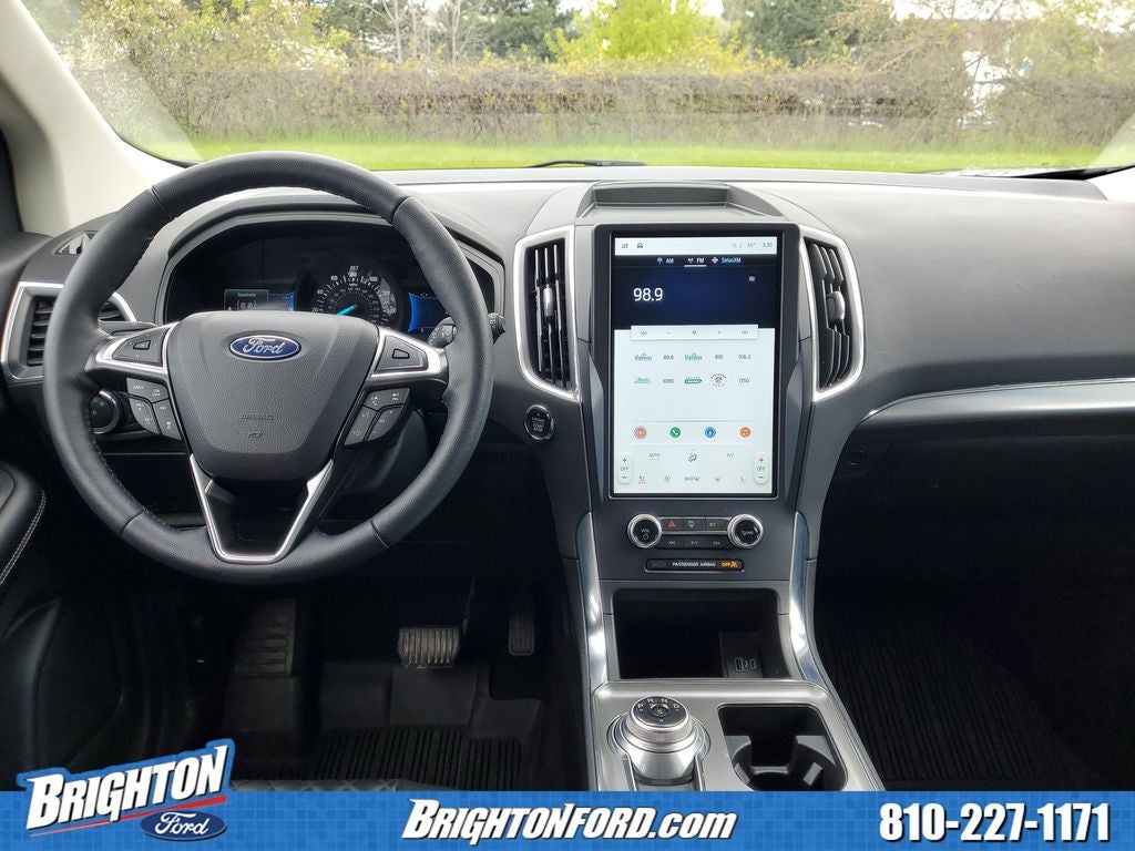 2023 Ford Edge Titanium