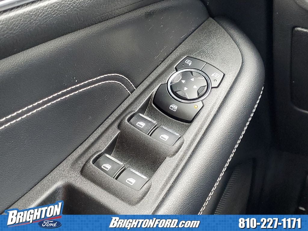 2023 Ford Edge Titanium