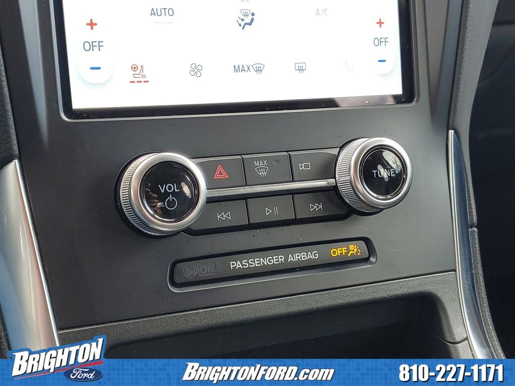 2023 Ford Edge Titanium