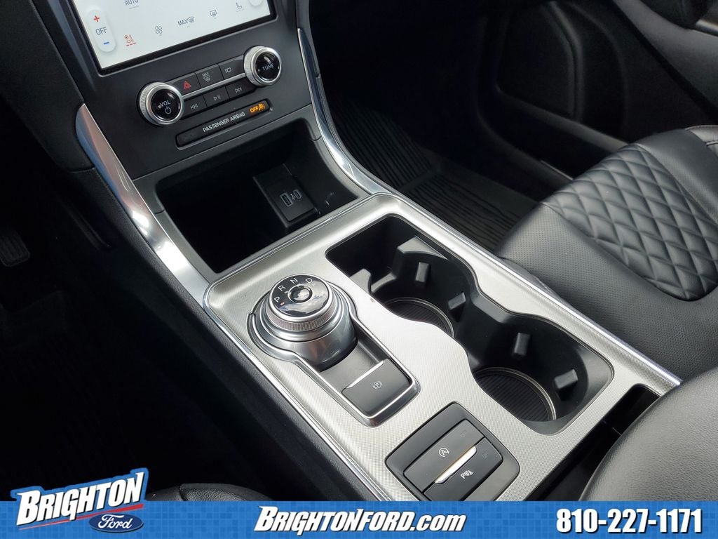 2023 Ford Edge Titanium