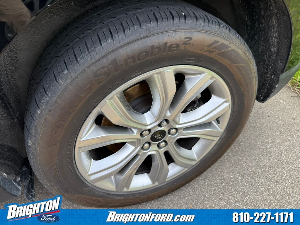 2024 Ford Edge Titanium