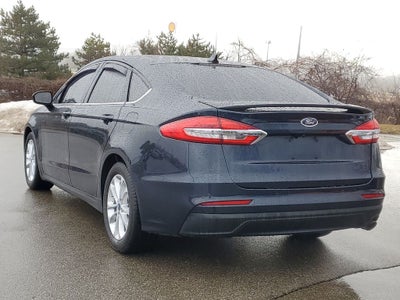 2020 Ford Fusion SE