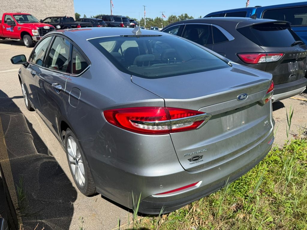 2020 Ford Fusion Hybrid SE