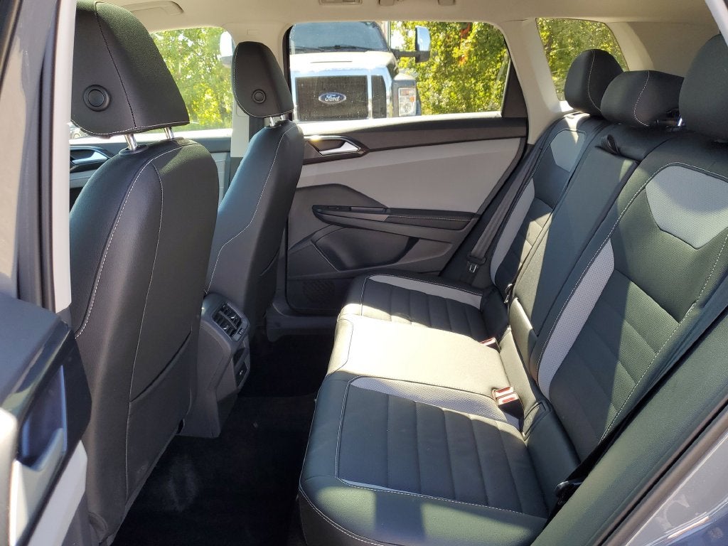 2024 Volkswagen Taos 1.5T SEL