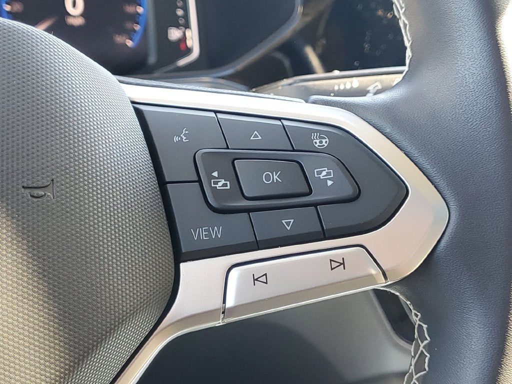 2024 Volkswagen Taos 1.5T SEL