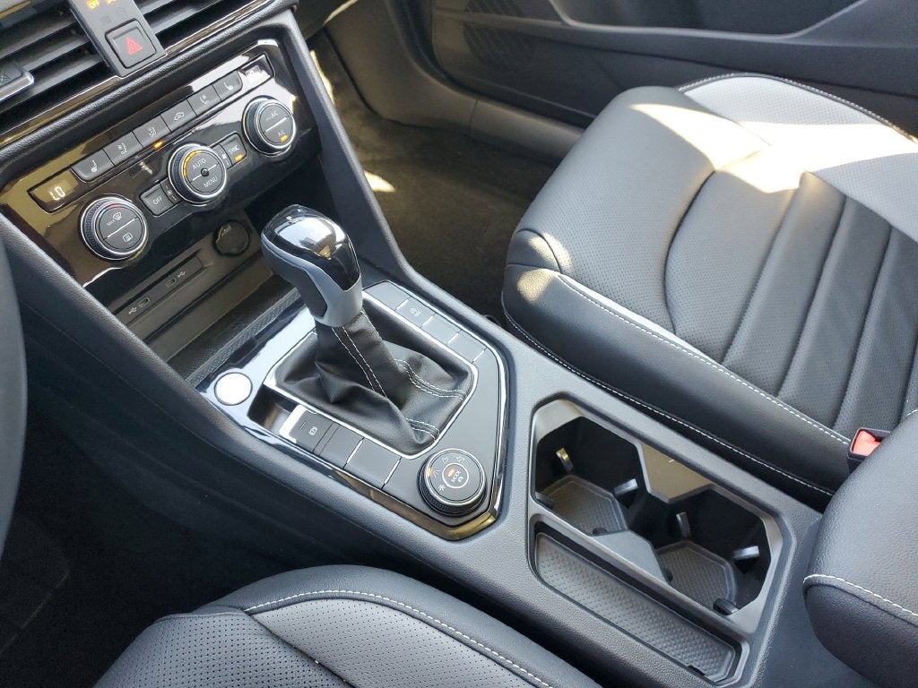 2024 Volkswagen Taos 1.5T SEL